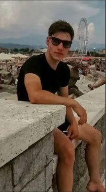 Edward 9