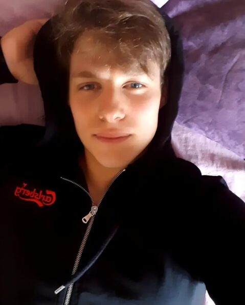 Edward 12