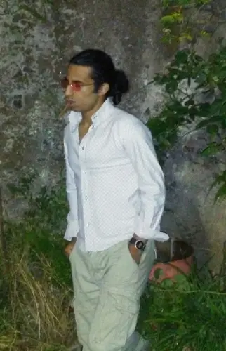 Themer Black 16