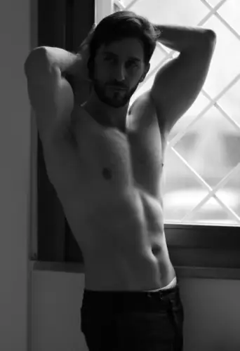 Kris 9