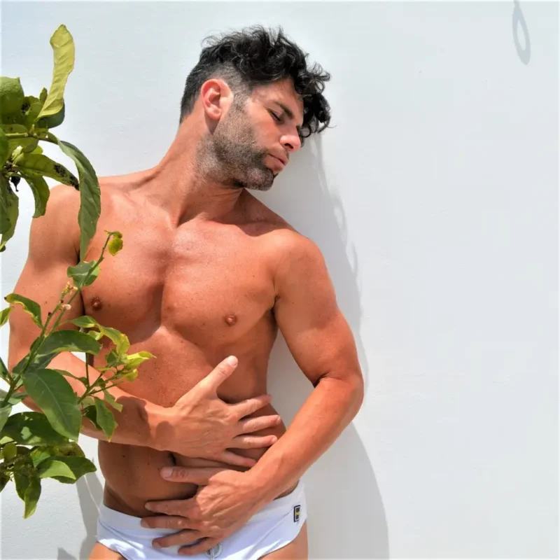 Etienne 28