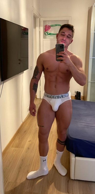 Alex 2