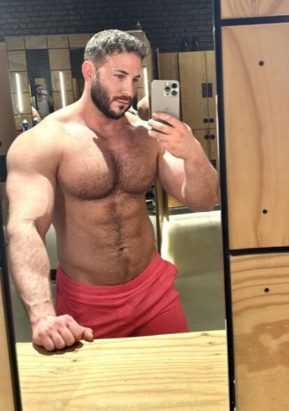Alex 26