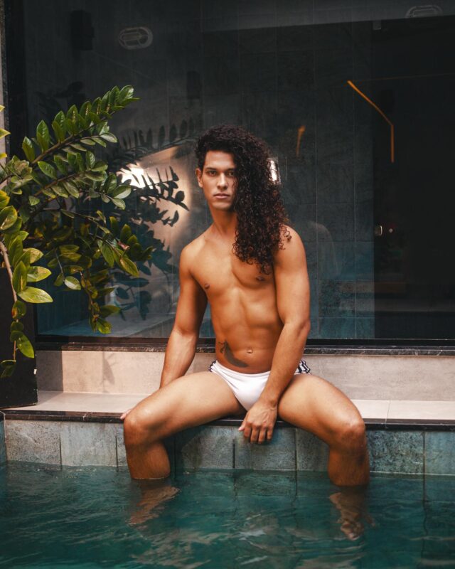 Guilhermo Exposito 10