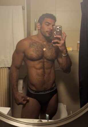 Hugo 9